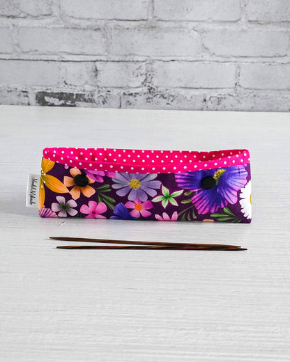 Nadelgarage 15 cm Wild Garden Pop mit buntem Blumenmuster - handgenäht in Bayern von Nadelmikado