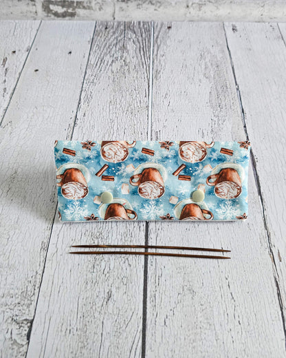 Nadelgarage 15 cm Winter Cocoa Kakao Motiv - handgenäht in Bayern von Nadelmikado