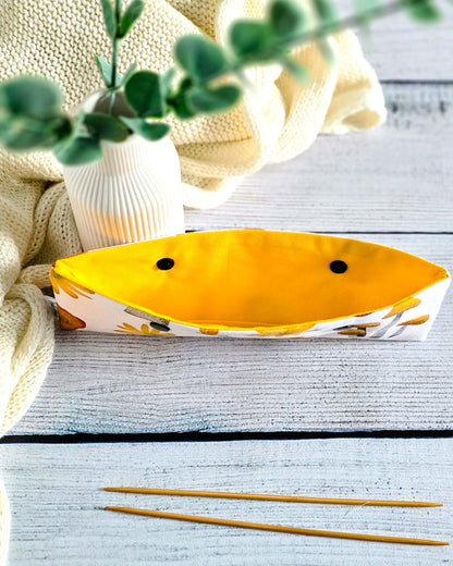 Nadelgarage 20 cm Golden Mushrooms – Pilzmotiv in Gold- und Gelbtönen, handgemacht in Bayern von Nadelmikado