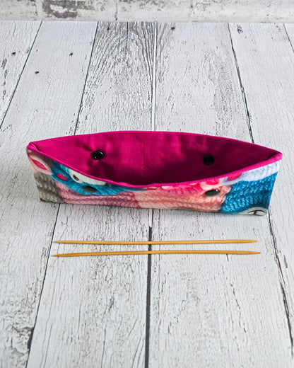 Nadelgarage 20 cm mit gestricktem Schafmotiv - handgenäht in Bayern von Nadelmikado