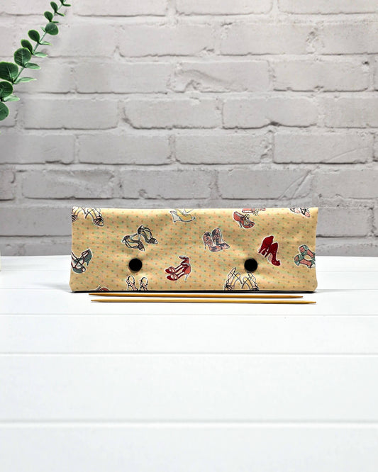 Nadelgarage 20 cm mit High Heels Motiv handgenäht in Bayern von Nadelmikado