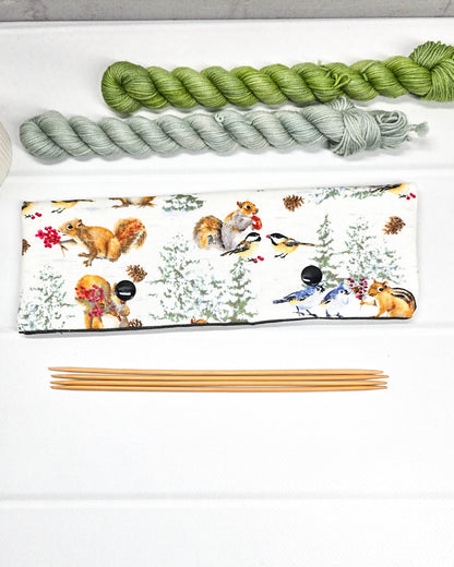 Nadelgarage 20 cm mit Eichhörnchen Waldmotiv handgenäht in Bayern von Nadelmikado