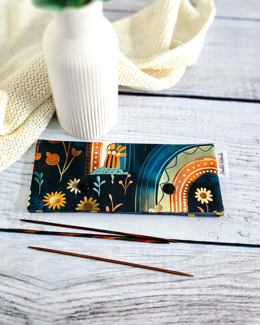 Nadelgarage Autumn Arc, Stricknadel-Aufbewahrung im Retro-Herbstdesign, Bayern, handmade, Nadelmikado