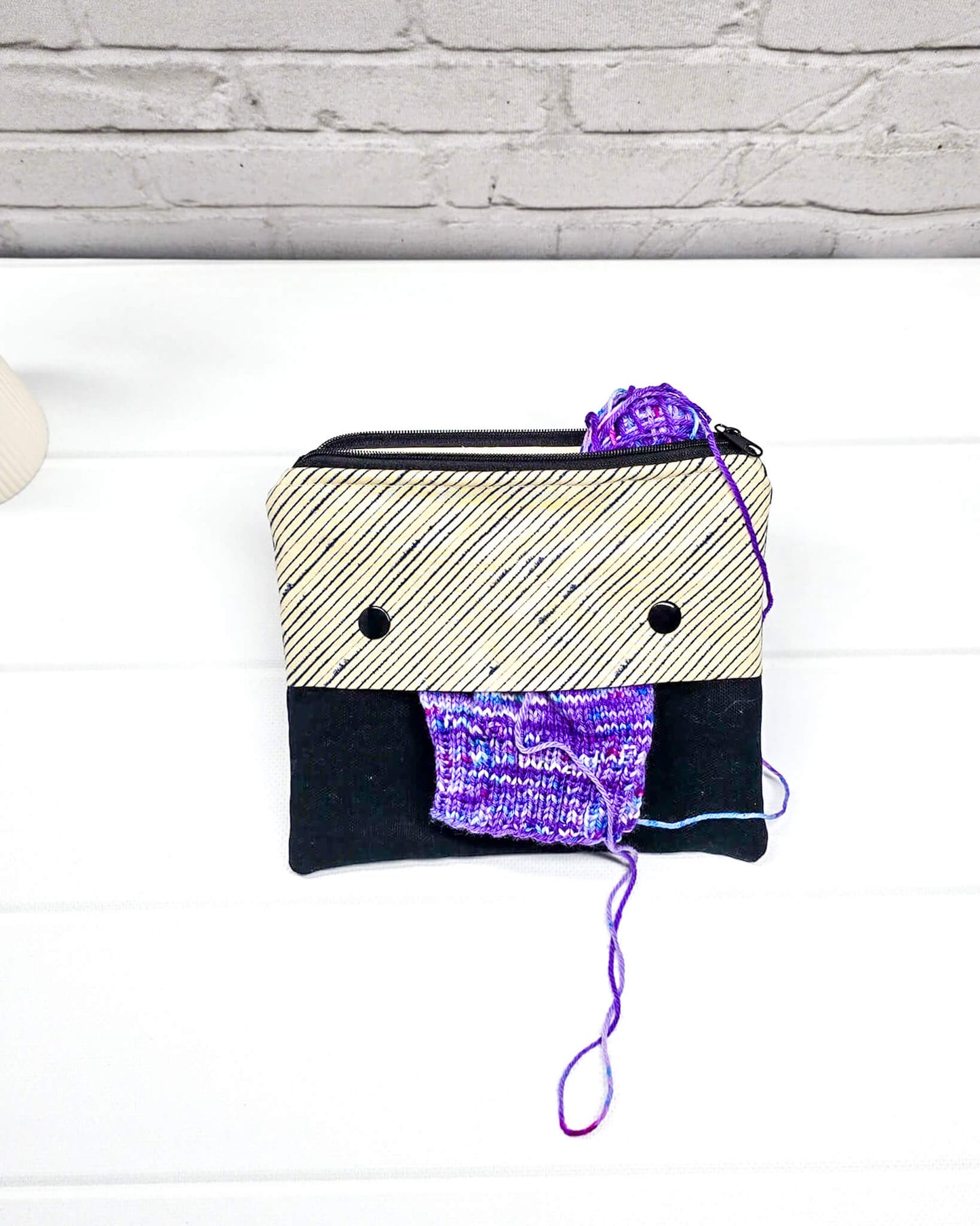 Nadelspiel Aufbewahrung mit Zubehörfach von Nadelmikado - handgenäht in Bayern