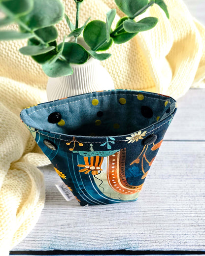 Nadelgarage Trio Autumn Blooms – Retro-Blumenmuster in Herbstfarben, handmade in Bayern von Nadelmikado