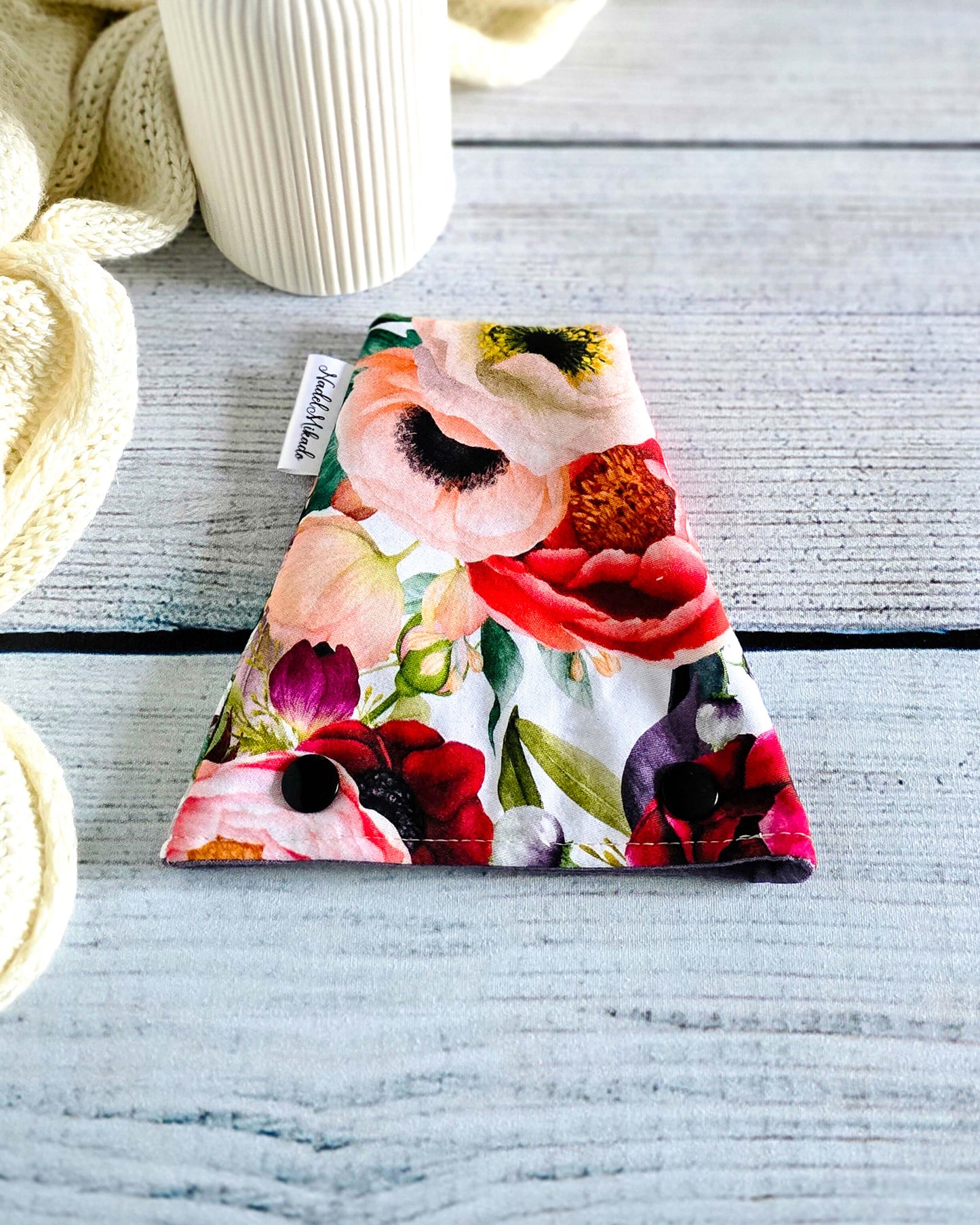 Nadelgarage Trio Blooming Garden – florales Design, handgenäht in Bayern von Nadelmikado