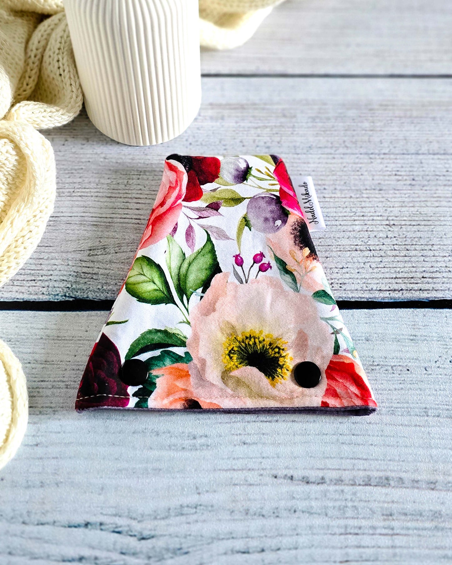 Nadelgarage Trio Blooming Garden – florales Design, handgenäht in Bayern von Nadelmikado