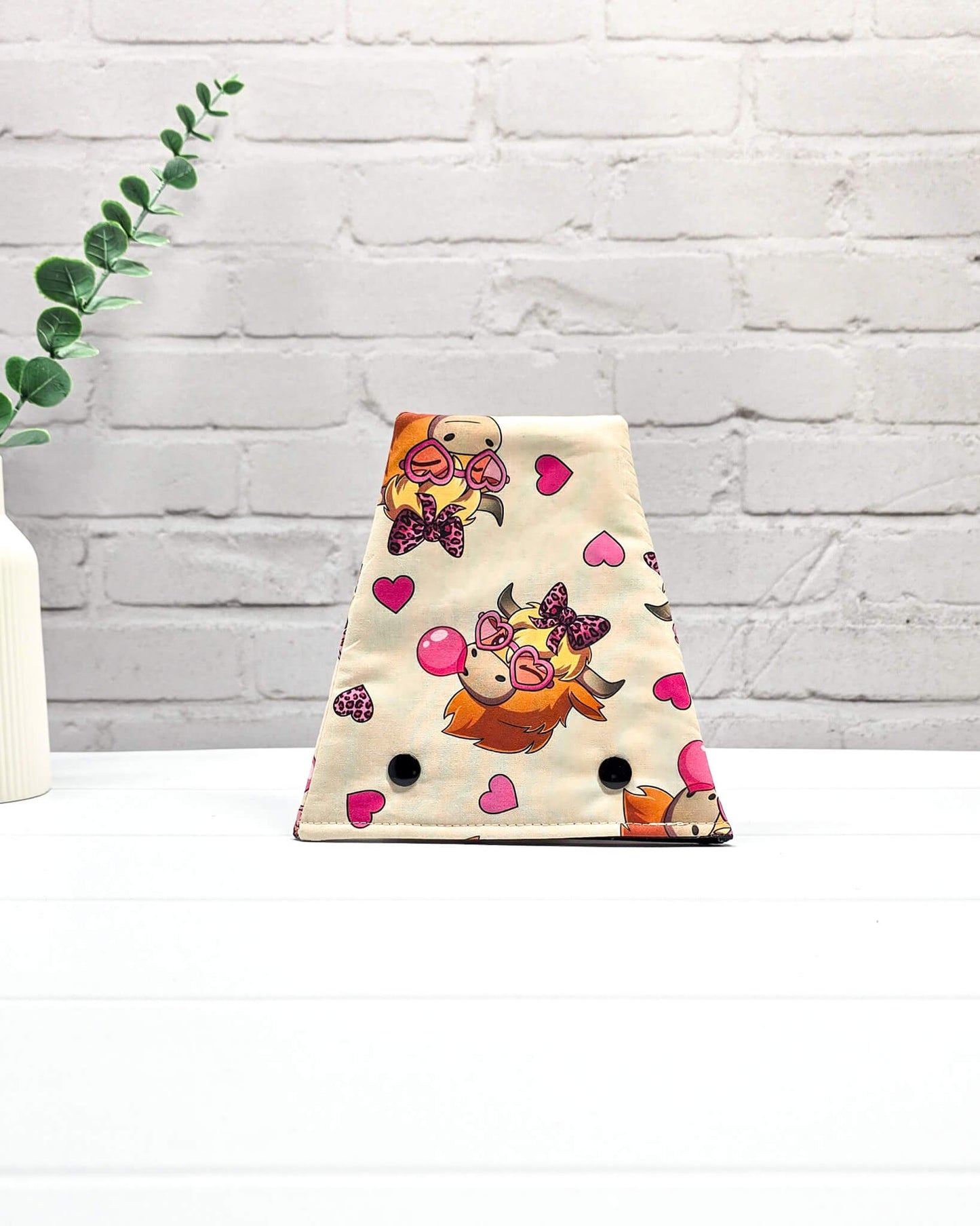 Nadelgarage Trio mit Highland-Motiv - handgenäht in Bayern von Nadelmikado