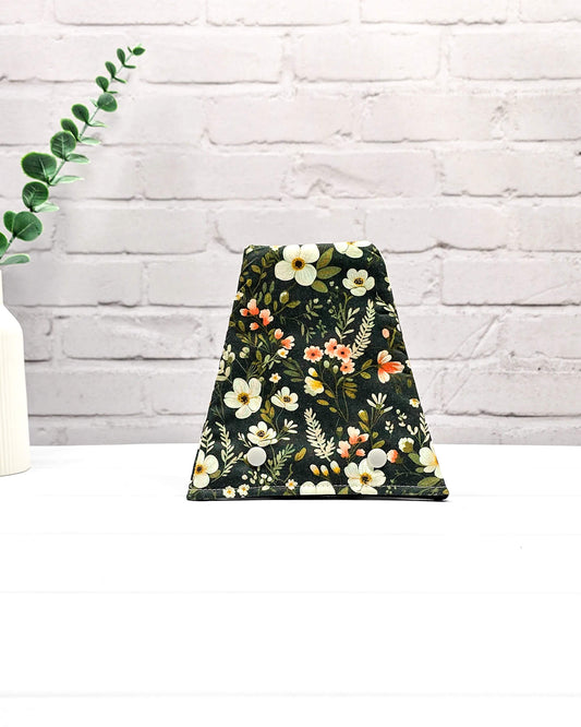 Nadelgarage Trio mit floralem Muster von Nadelmikado - handgenäht in Bayern