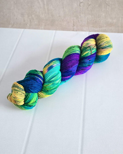 Pop Life - handgefärbte Sockenwolle - Nadelmikado