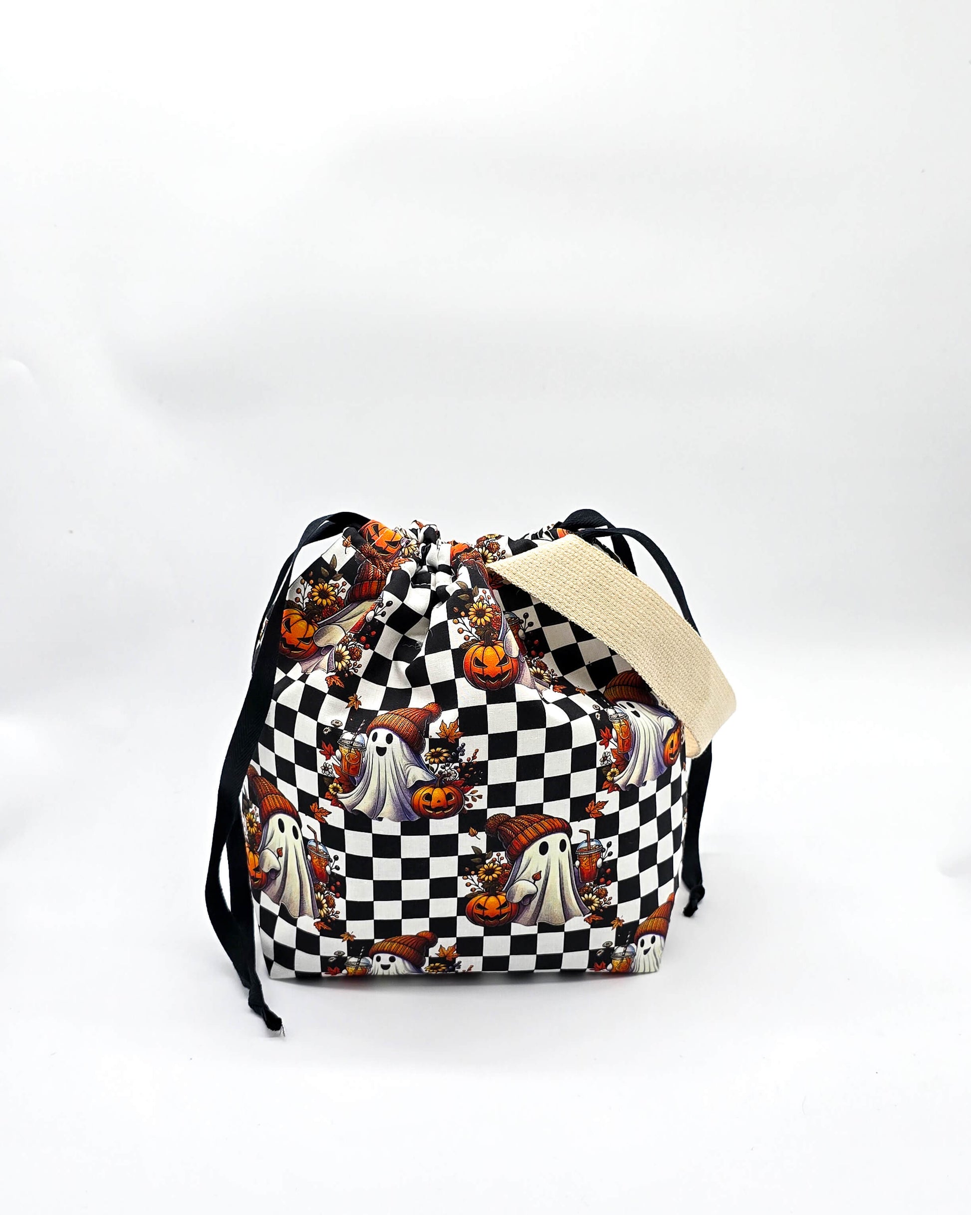 Projektbeutel Autumn Ghost – mit Kordelzug und Henkel, handgenäht in Bayern von Nadelmikado