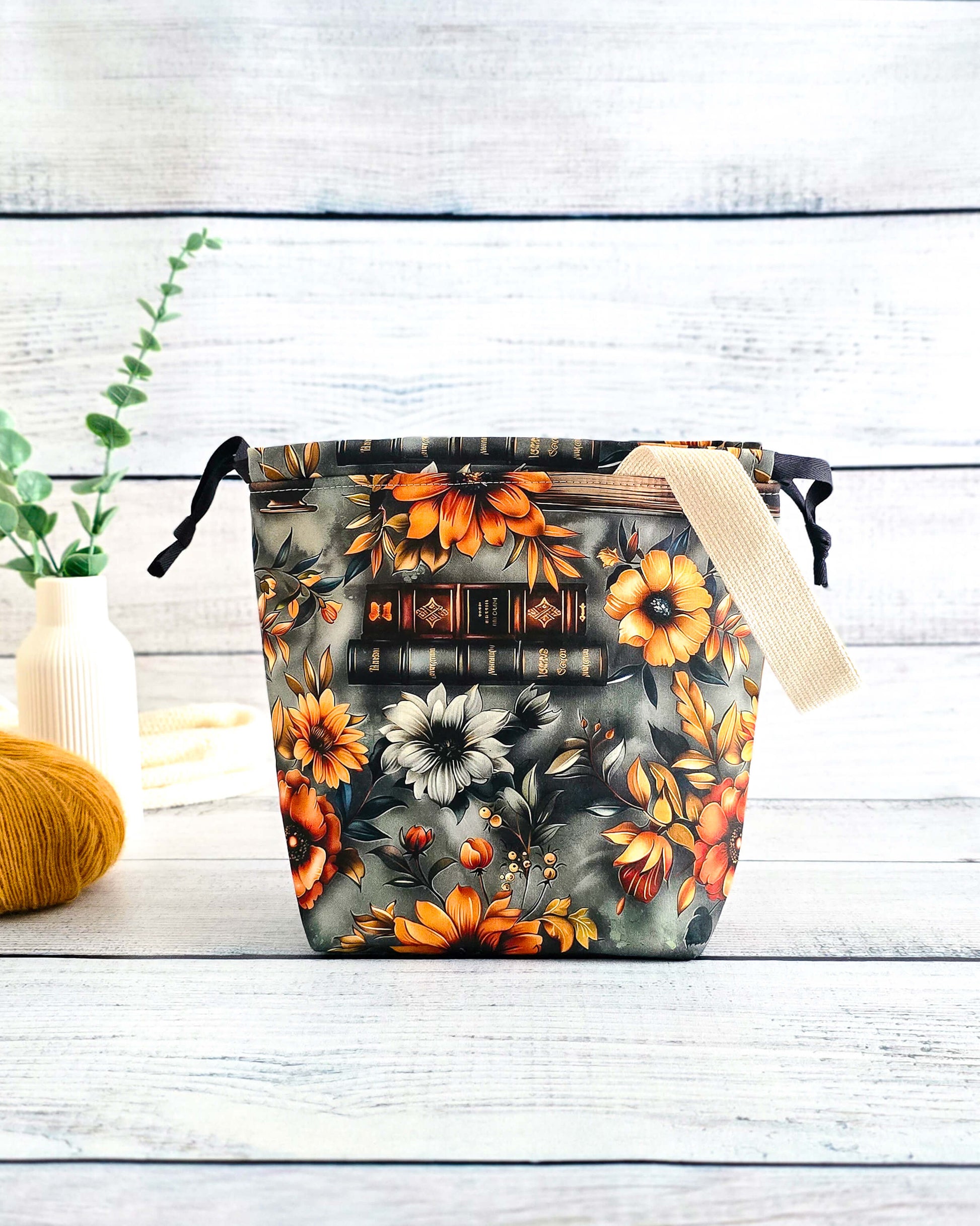 Projektbeutel Golden Bouquet – mit Kordelzug und Henkel, handgenäht in Bayern von Nadelmikado