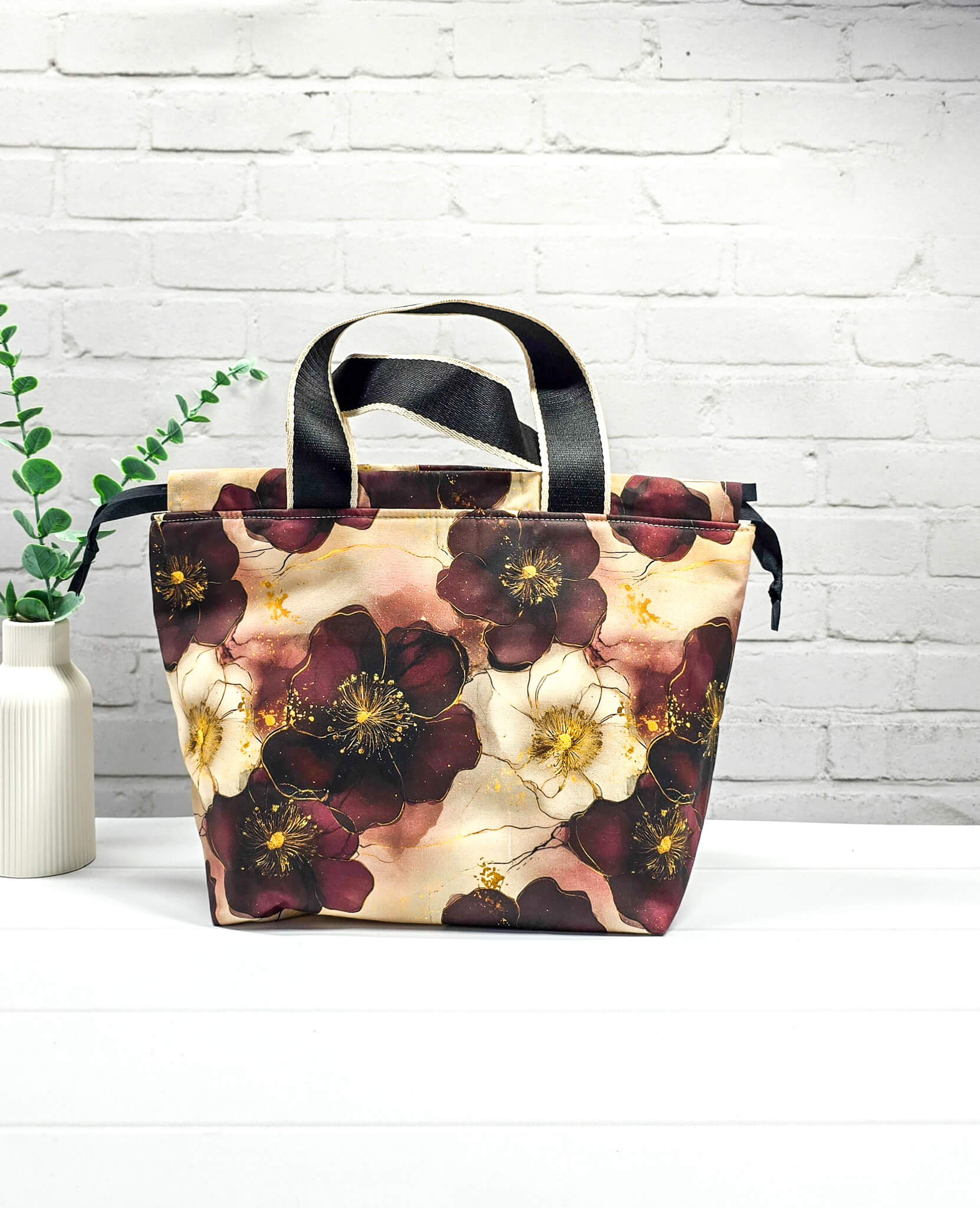 Projekttasche Alva M braun floral handgenäht Bayern von Nadelmikado