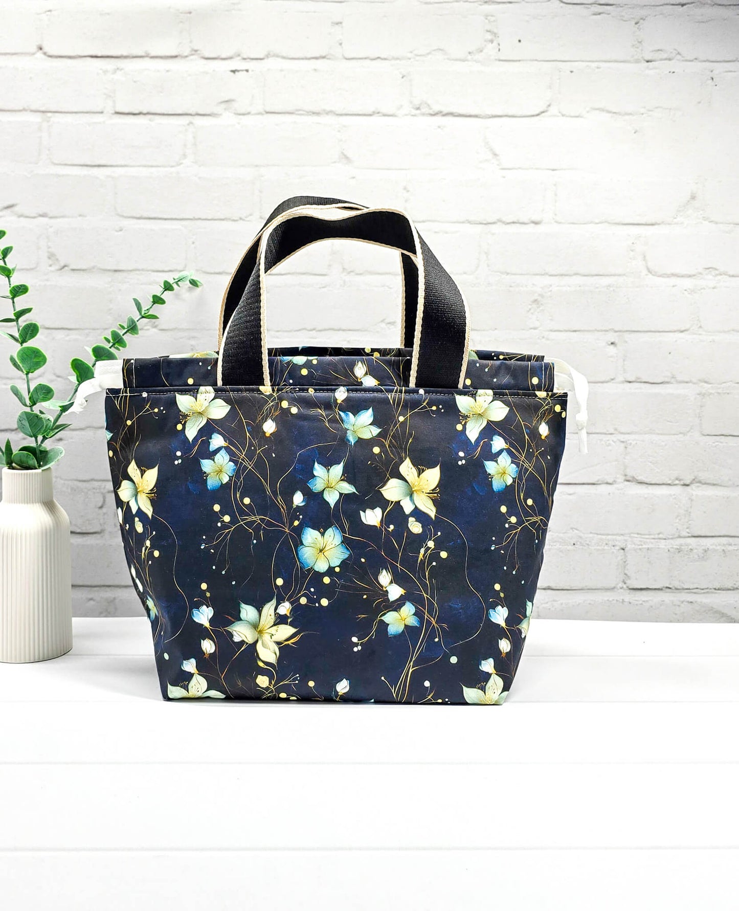 Projekttasche Alva M – Midnight Petals