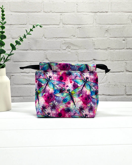 Projekttasche Größe S Lyra Dragonfly Bloom mit Libellen, handgenäht in Bayern von Nadelmikado