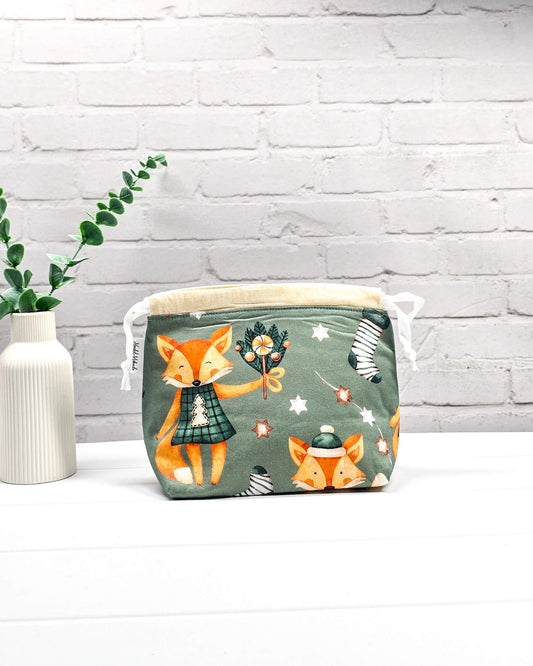 Projekttasche Größe S Lyra Winter Fox mit Fuchs Motiv - handgenäht in Bayern von Nadelmikado