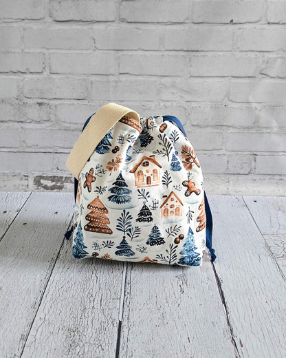 Tuva Bag Winter Village Projekttasche handgenäht in Bayern von Nadelmikado