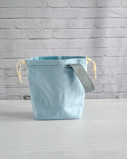 Canvas Projekttasche Tuva S Soft Blue handgenäht in Bayern von Nadelmikado